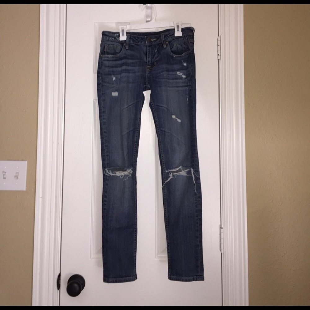 Vigoss Ripped Jeans