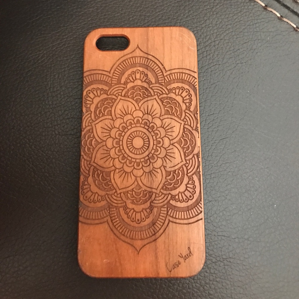 iPhone 5C Case (NEGOTIABLE)