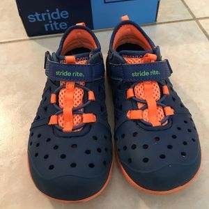 Stride Rite Made2Play boys shoes!