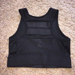 very cute, high neck, sports bra! only worn once