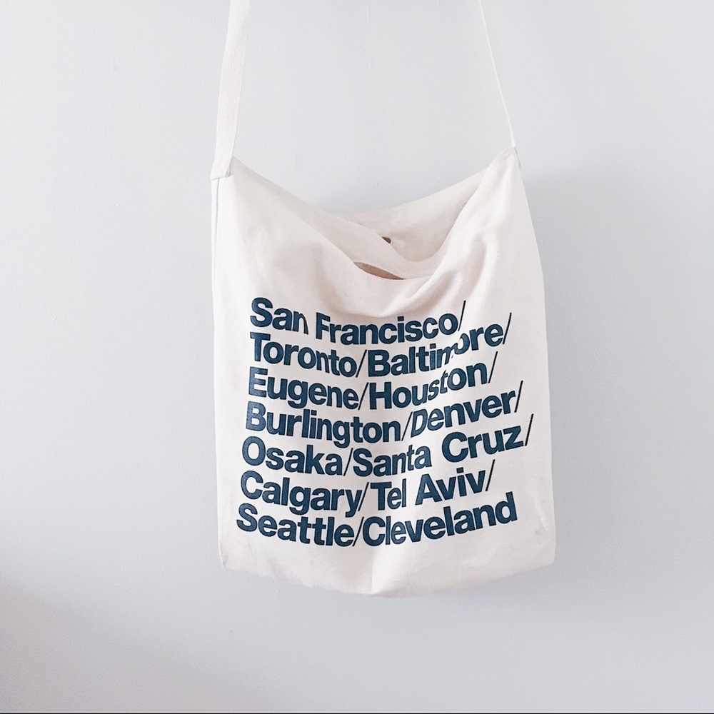 american apparel cities tote bag