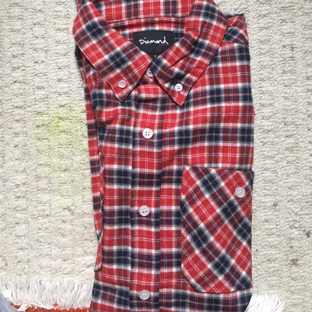 Red and black plaid shirt by diamond supply co.