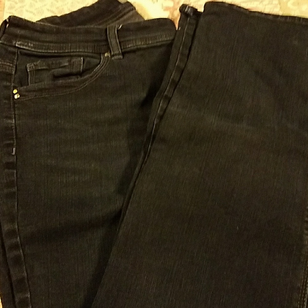 Chico's so slimming jeans