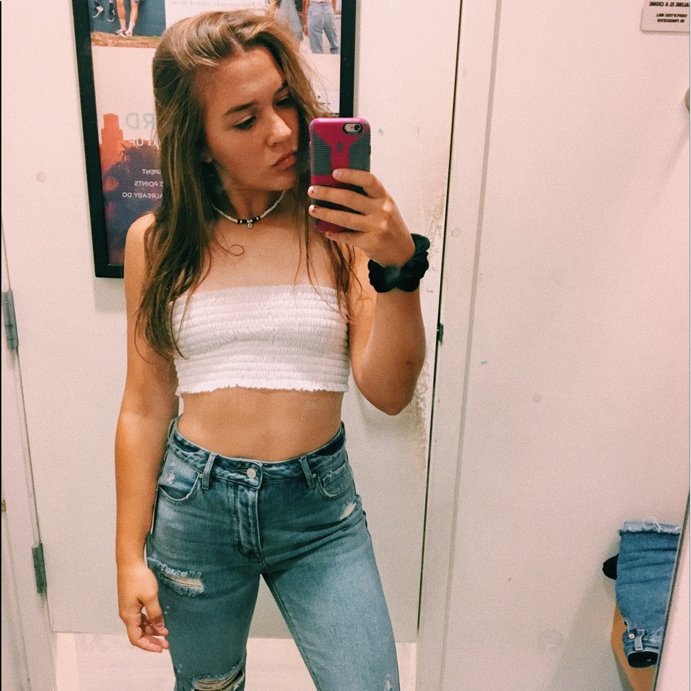 Meet your Posher, Ellie