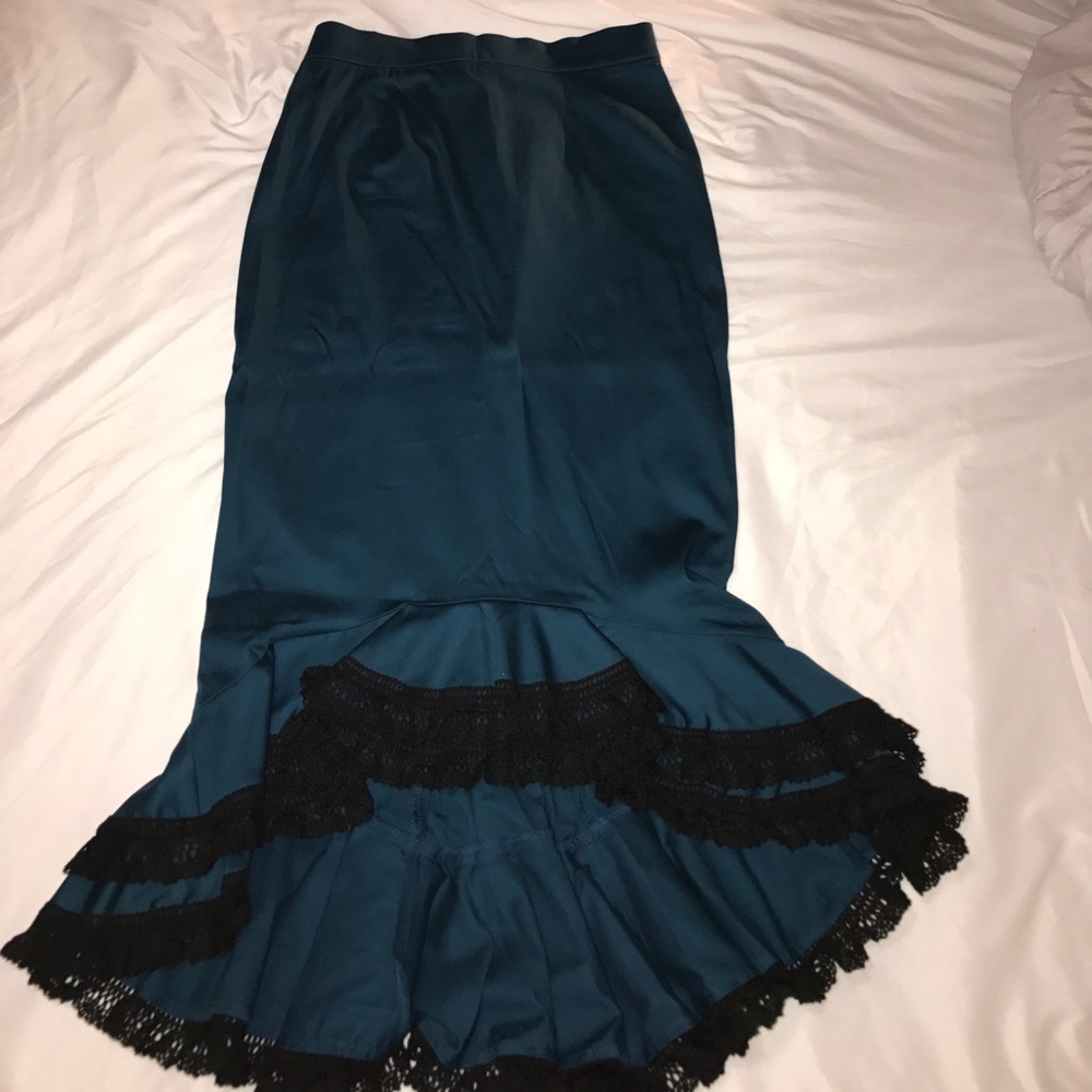 🎉SALE🎉 Deadly Dames Flamenco Mermaid Skirt Teal