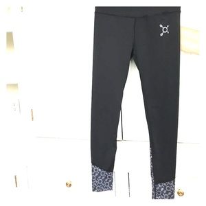 Orangetheory fitness workout leggings