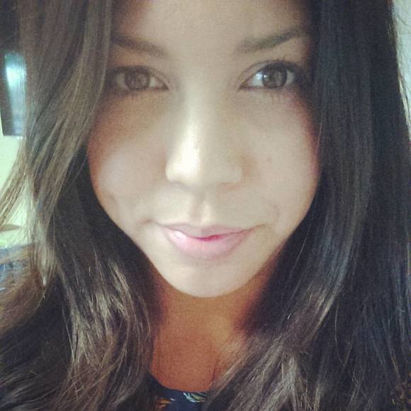 Meet your Posher, Kimberly - Picture 1 of 1