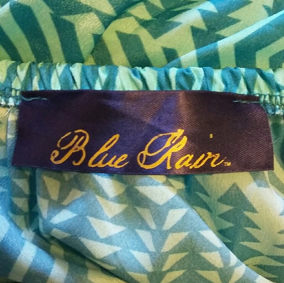 Green One Shoulder Dress with Pockets - Picture 2 of 4