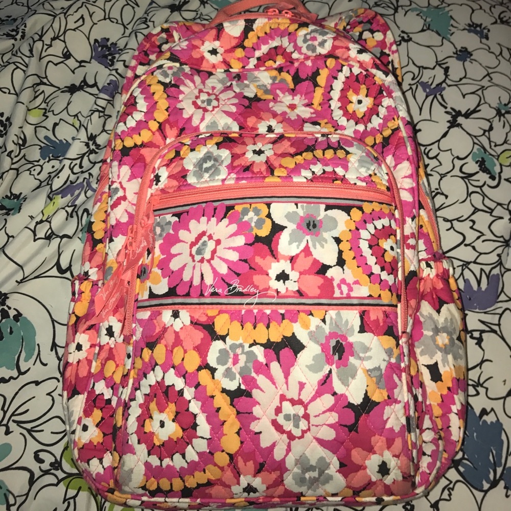 Like new! Vera Bradley backpack!