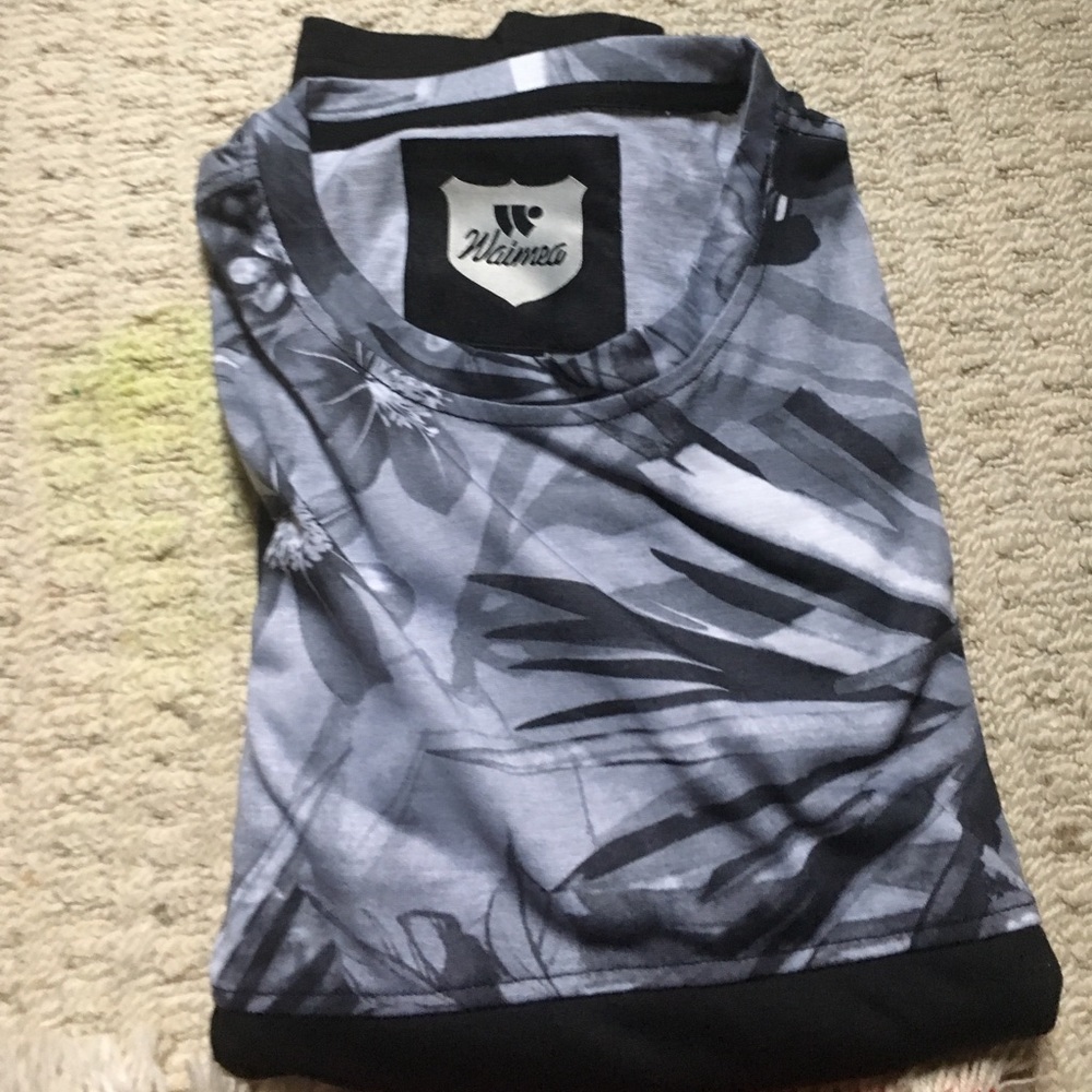 Waimea silver flower t-shirt