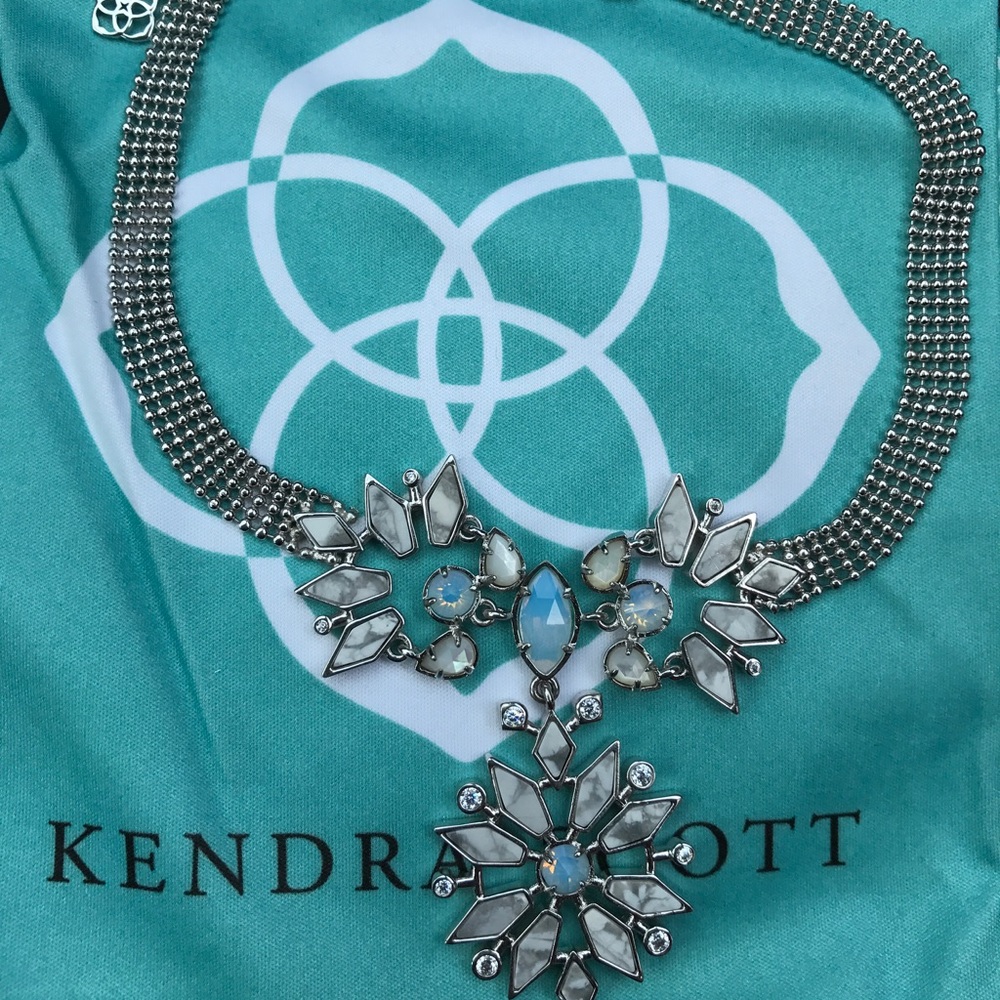 Kendra Scott Howlite Isabella