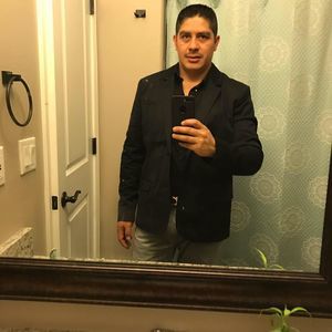 Meet your Posher, Manuel