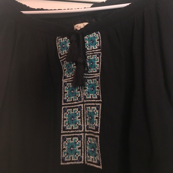 Top - Picture 2 of 4