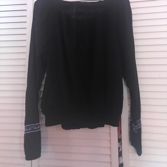 Top - Picture 3 of 4