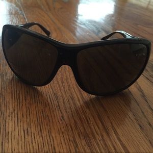 CHANEL Sunglasses Style: 6025 😎 in Olive Green