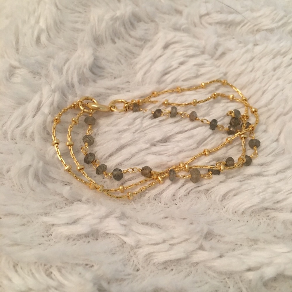 Gold beaded bracelet