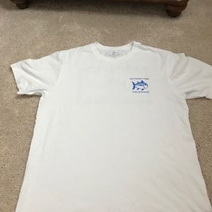 Brand new Southern Tide t shirt