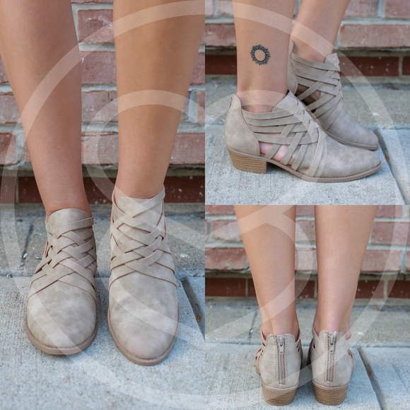 🚨LAST🚨 KEELY Go-To Bootie - Picture 2 of 8