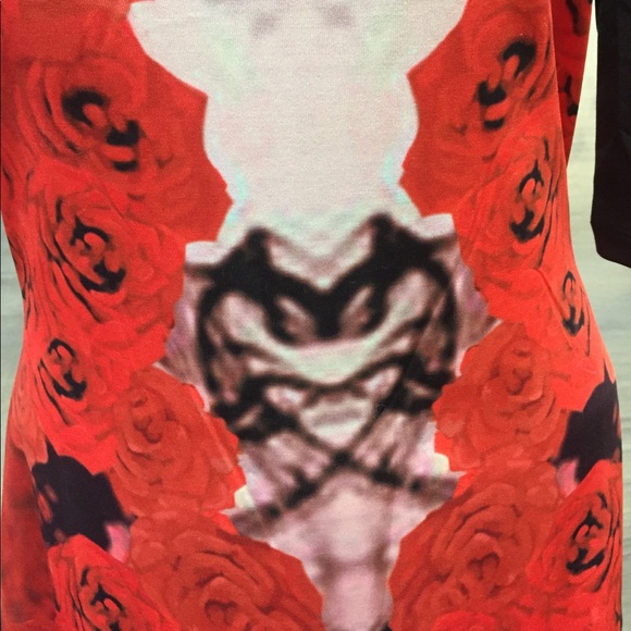 Black and Red Dress with Floral Pattern - Picture 3 of 3