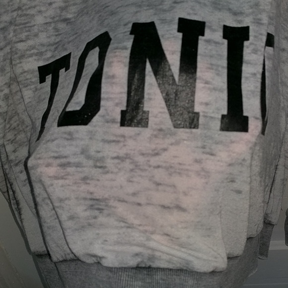 Light weight sweatshirt - Picture 2 of 6