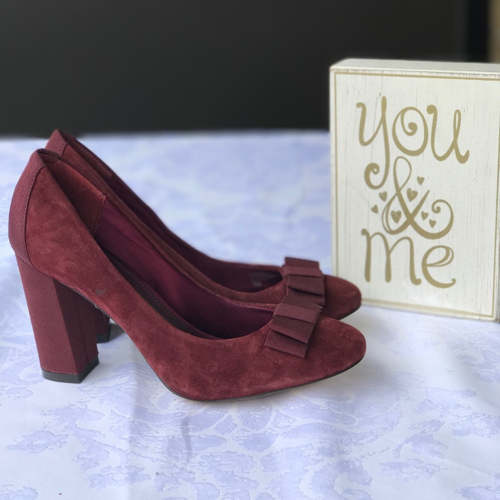 Banana republic shoes size.7