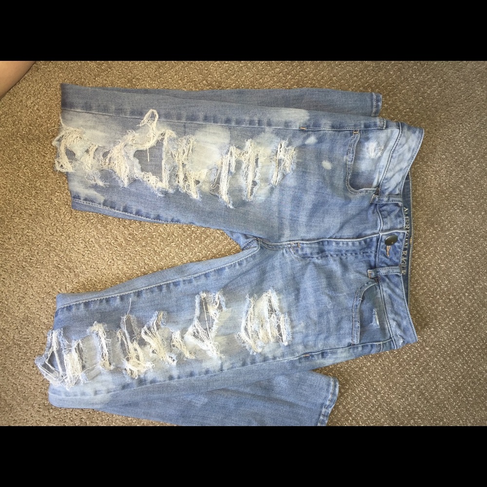 American eagle jeans!