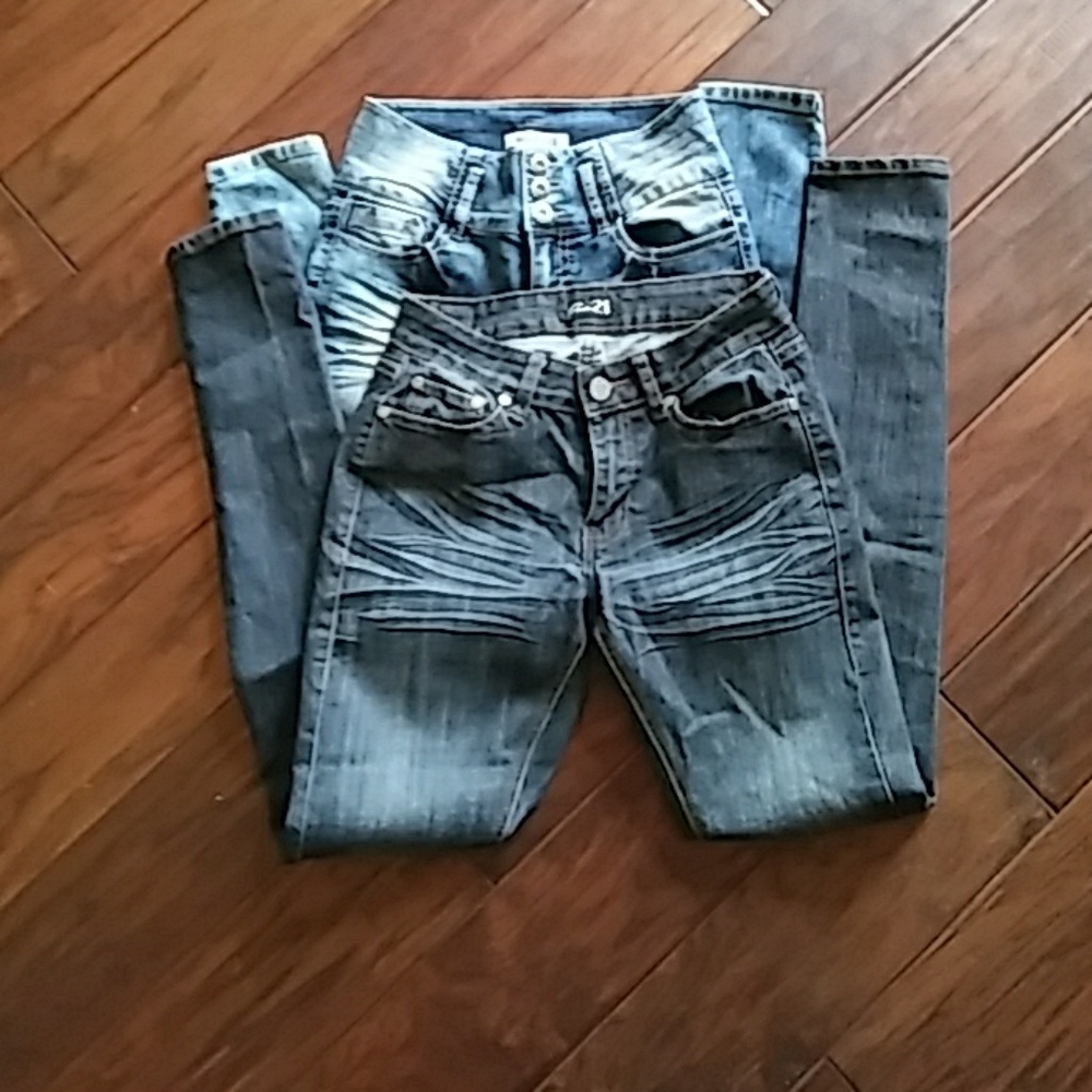 2 Pairs of Jeans ...
