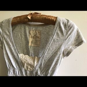 Hollister top