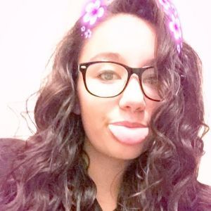 Meet your Posher, Jayley