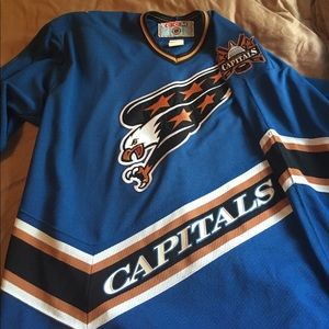 Vintage 90s blank CCM Capitals jersey