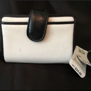 MUNDI White w/black leather trim wallet
