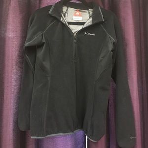 Columbia pullover