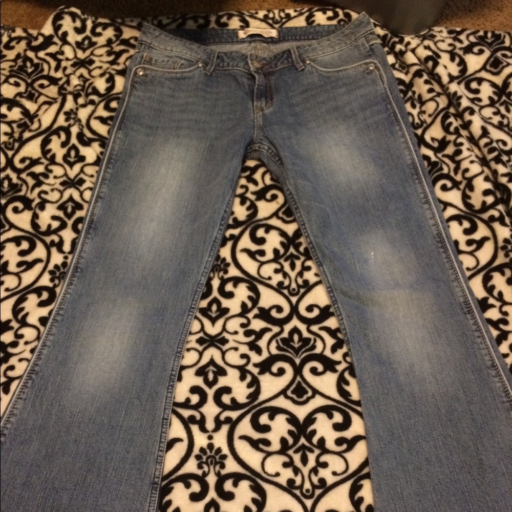 Women's jeans