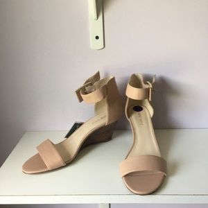 NINE WEST SANDALS