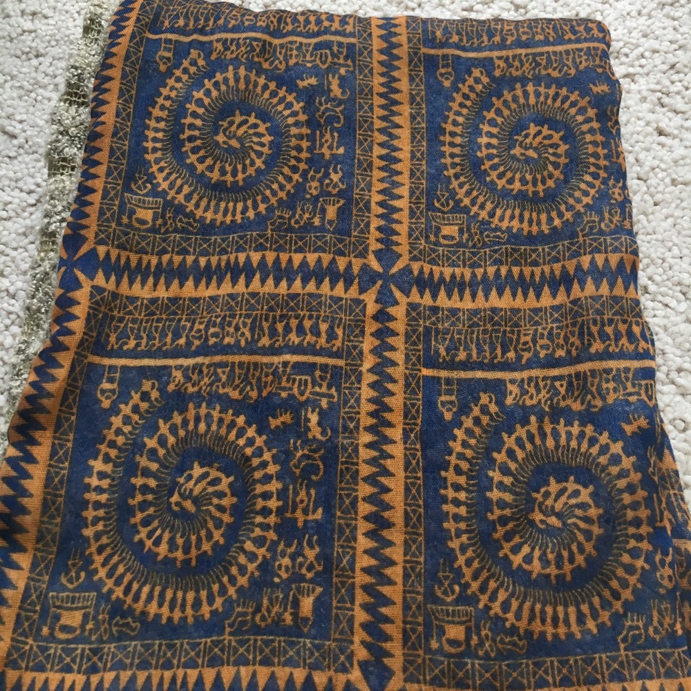 Cool print reversible infinity scarf