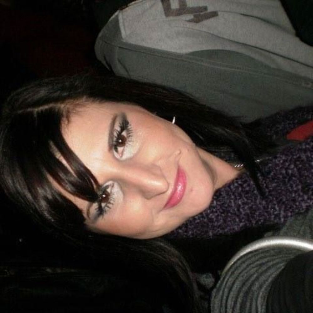 Meet your Posher, April