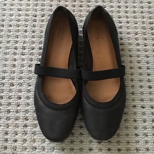 Clarks Leather Flats
