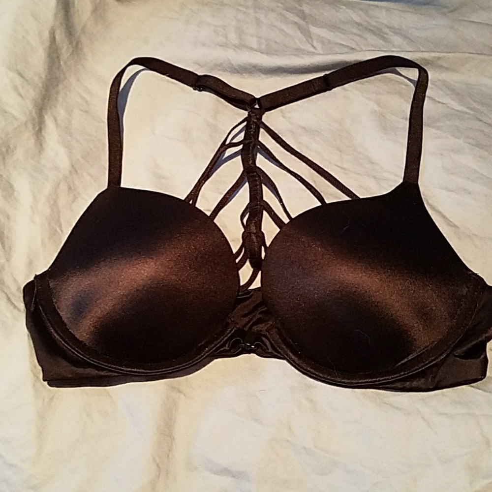 Victoria secret very sexy strappy back bra 32b