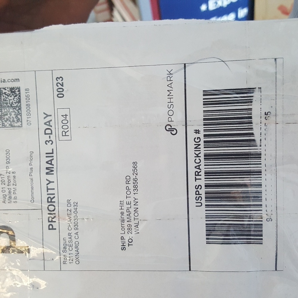 NWT FITBIT  for @rain2870