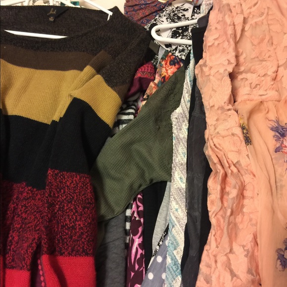 Adding a ton of items!! Designer and MORE! - Picture 3 of 8