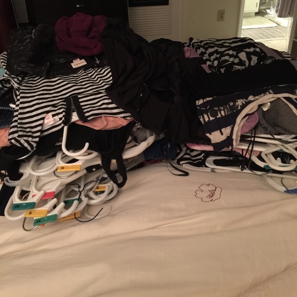 Adding a ton of items!! Designer and MORE! - Picture 7 of 8