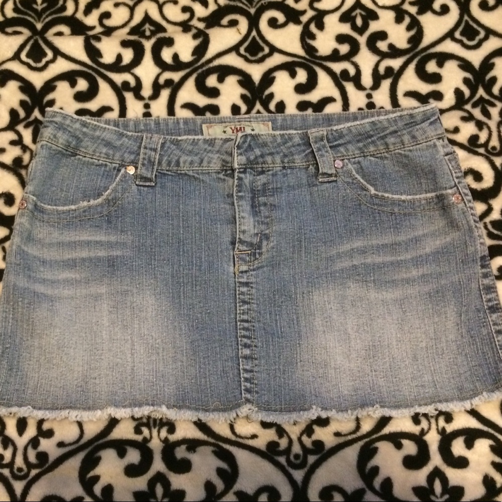 Jean mini skirt