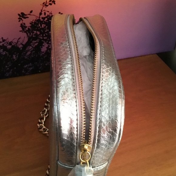 🌺Victoria's Secret Bag 🎉 - Picture 2 of 6