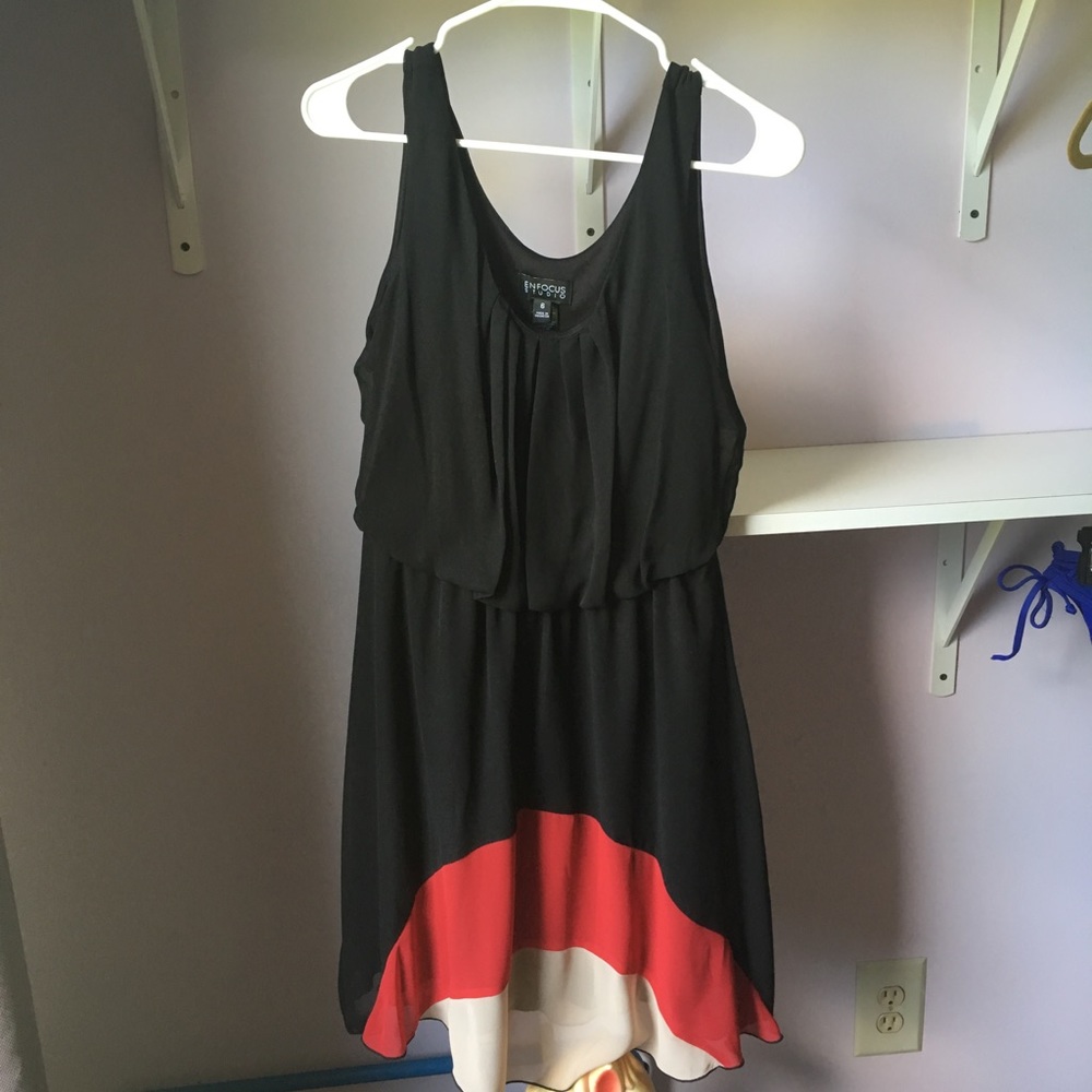 DRESS