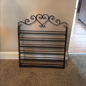 Nail polish rack