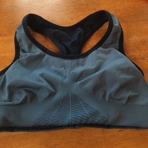 High-Impact Sports Bra (Medium)