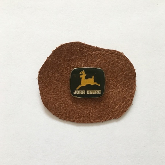 Vintage Jewelry - ’80s / John Deere Enamel Pin