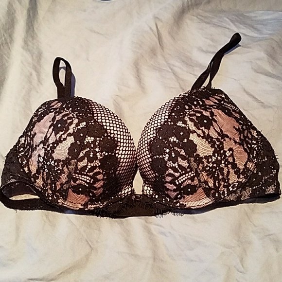 Victoria secret push up 32b nwot - Picture 1 of 2
