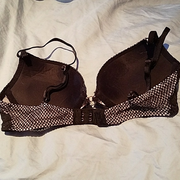 Victoria secret push up 32b nwot - Picture 2 of 2