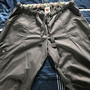 XL Koi scrub pants
